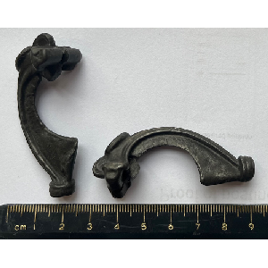 No 321 - circa 2nd C - Roman Head Stud Brooch Image